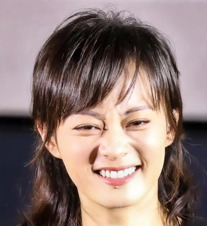 邓超说:​大家只知道我老婆孙俪演技好，​却不知道在现实中她是这样的人。