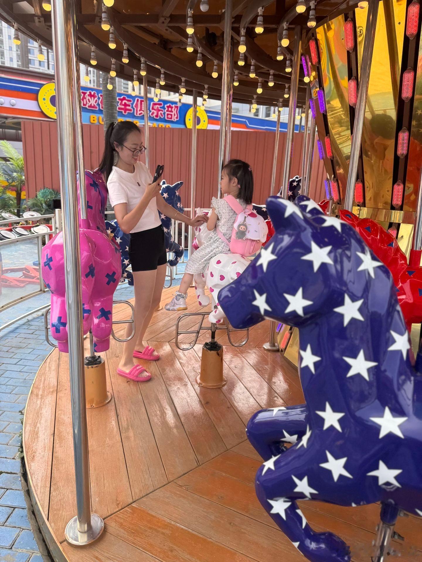 轻熟女神范儿