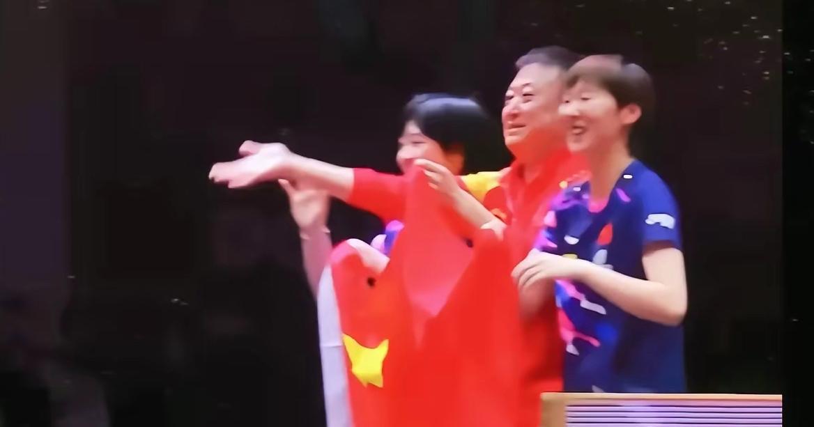 多哈世乒赛，马琳指导终于做对了一件事放弃对世一的指导，静下心来带曼昱备战最强的