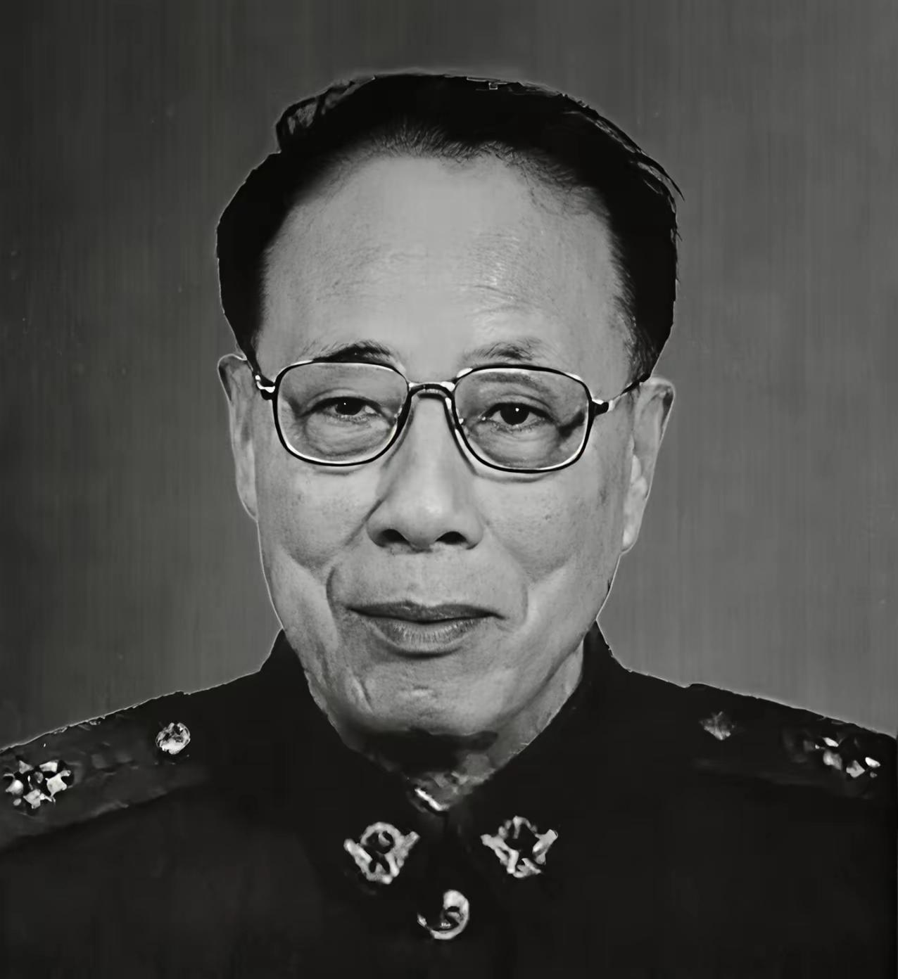 中国科学院院士，北斗卫星的创始人，是他令我们拥有了自己的导航系统！请你停留