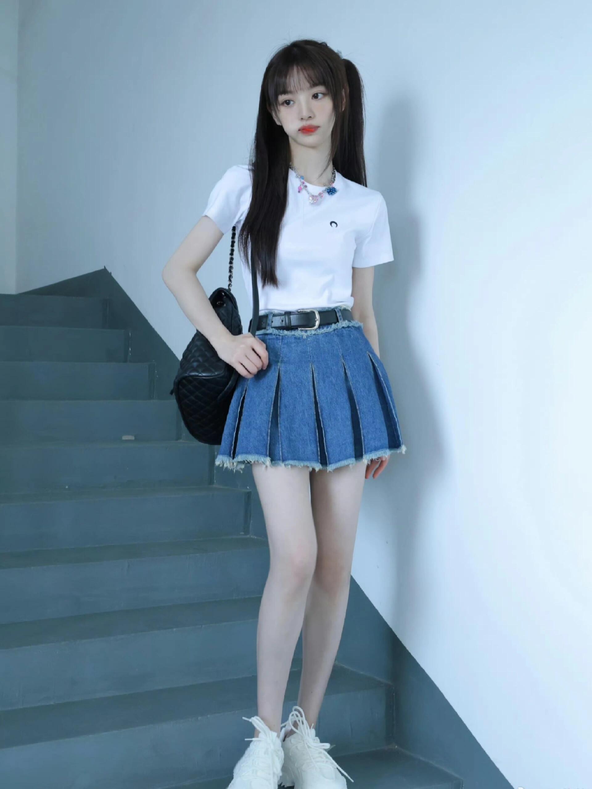 田曦薇素颜饭撒【田曦薇】2026了我依旧在想这个每日穿搭。。