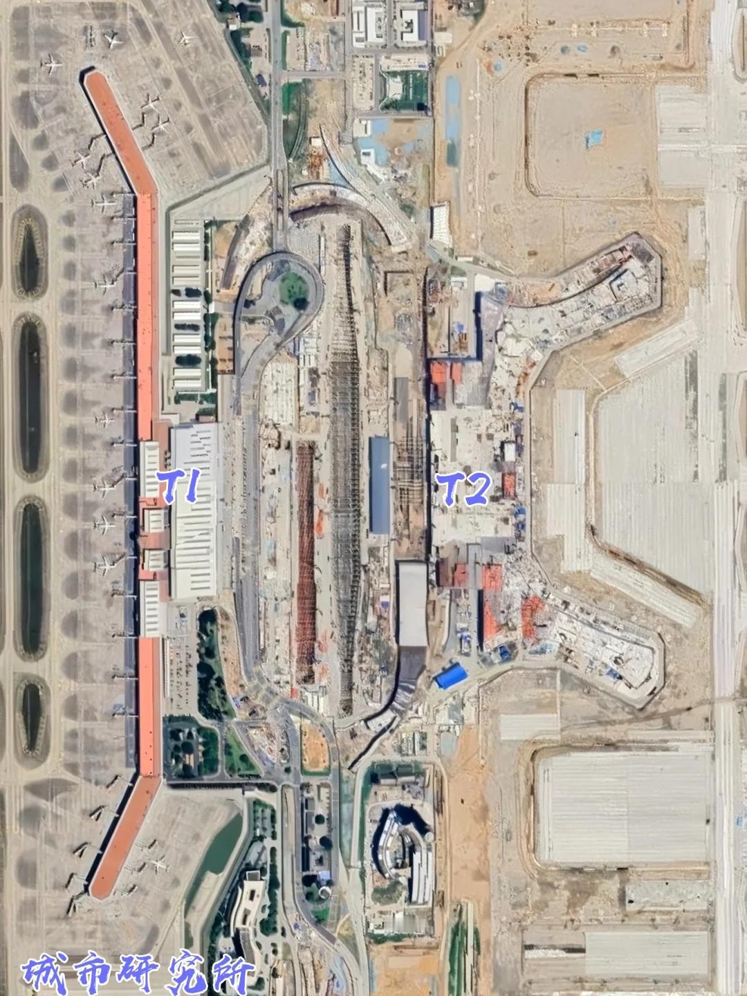 截至今年2月底，福州长乐国际机场二期扩建工程已完成T2航站楼主体混凝土结构施工