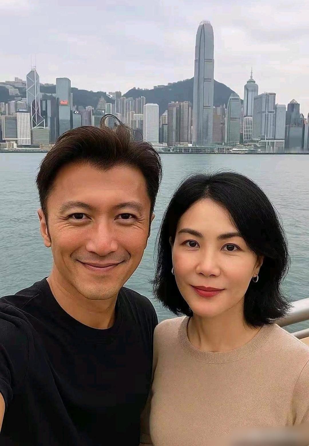 谢霆锋与王菲，还有玉女张柏芝的三角恋，当时可是霸屏娱乐榜，如今很少有关他们的消息