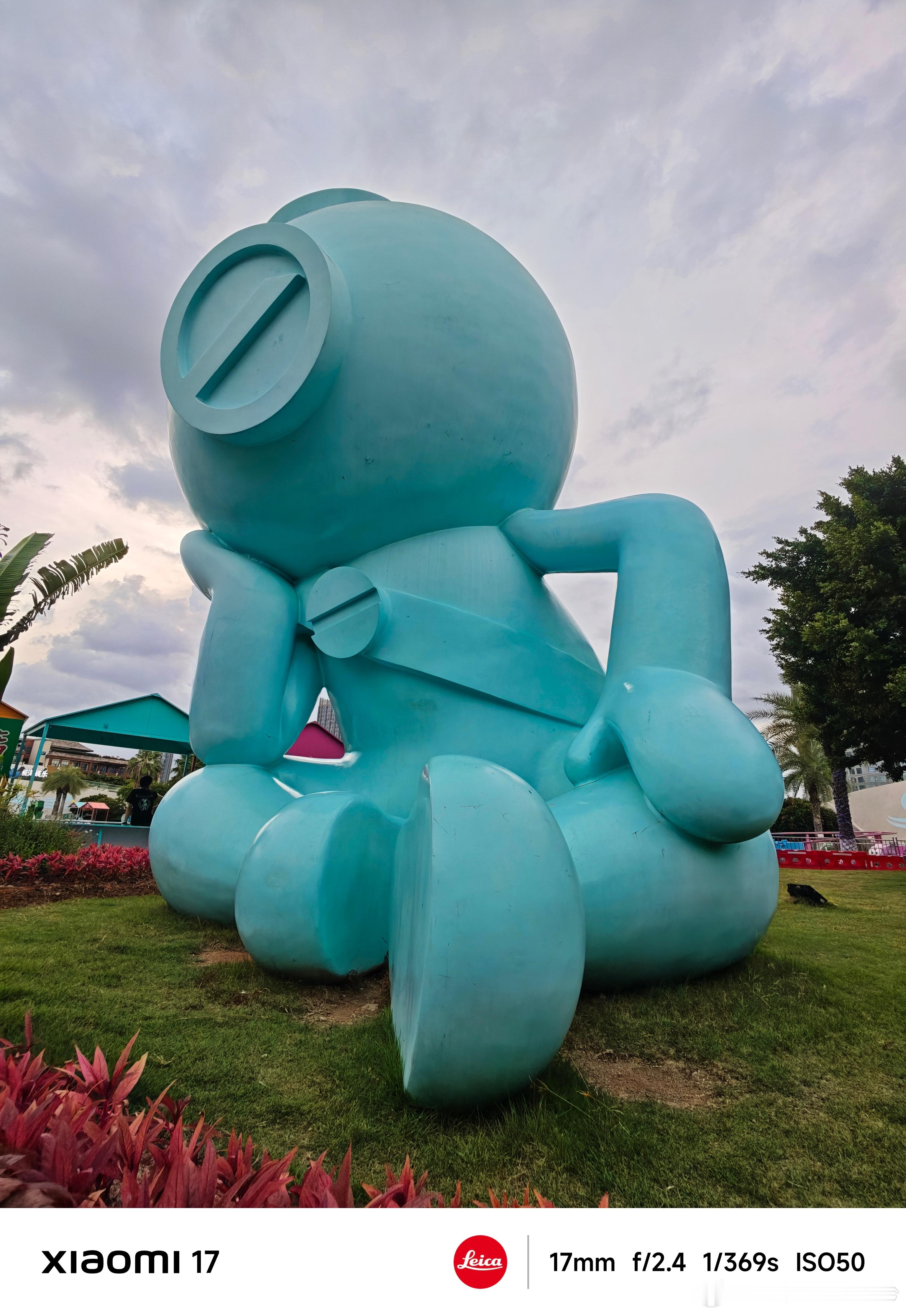 小米17P搞背屏/红米K90PM搞扬声器…这一切的“罪魁祸首”，我觉得是小米MI