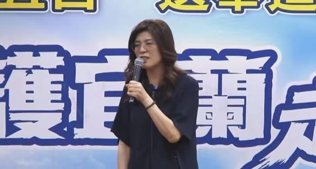 郑丽文刚定调“决战新北”，国民党就遇大麻烦，柯文哲对两岸交流交底日前，国民党