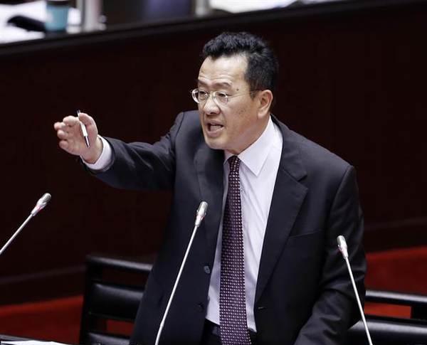 伪台政府已经开始丧心病狂了！马上就到抗日战争胜利纪念日了，我们这边邀请对岸的国