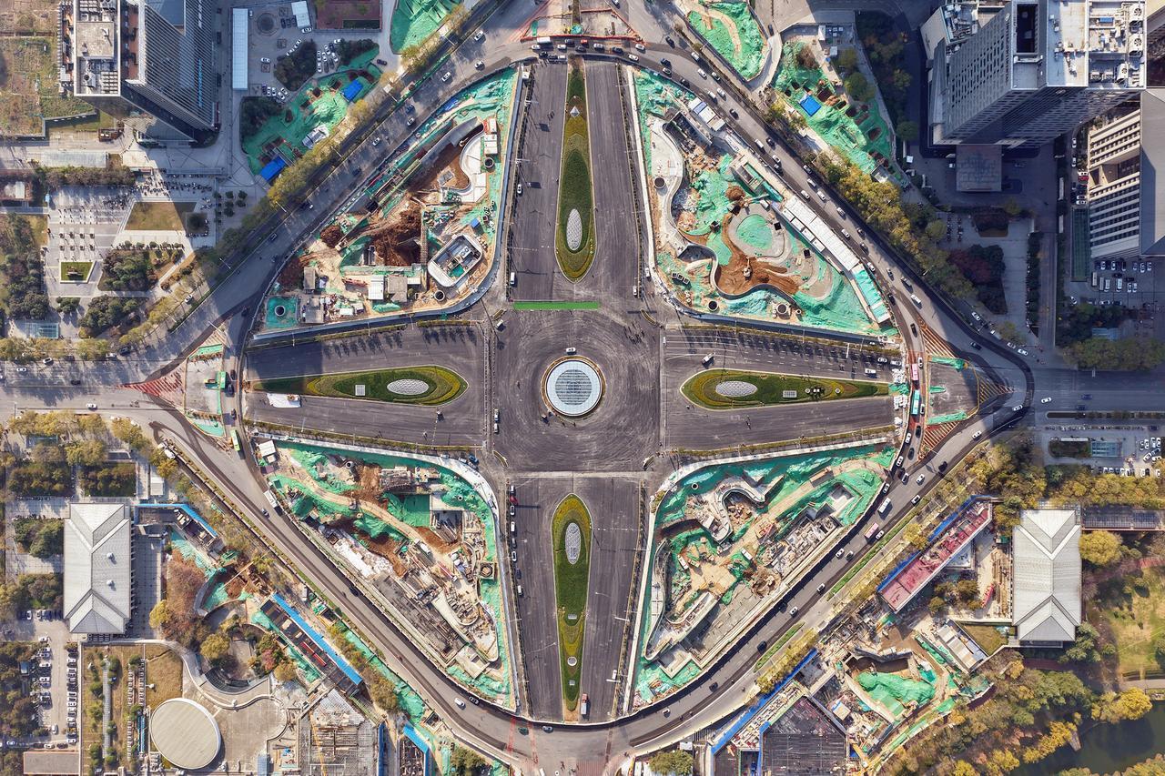 环岛变十字，西安城北张家堡环岛将于12月8日（周一）6时起正式调整为十字通行模式