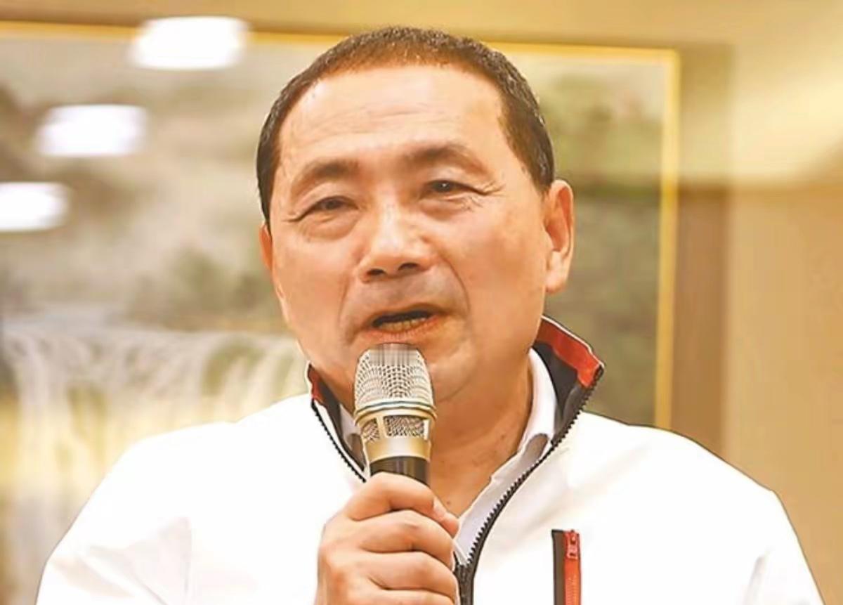 侯友谊力挺赖清德！在赖清德只能窝在岛内之后，侯友谊出来表态了！赖清德本来想出