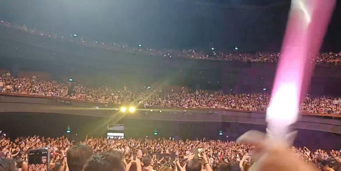 张碧晨新加坡演唱会上座率惊艳，实力与人气彰显国际影响力近日，#张碧晨新加坡演唱