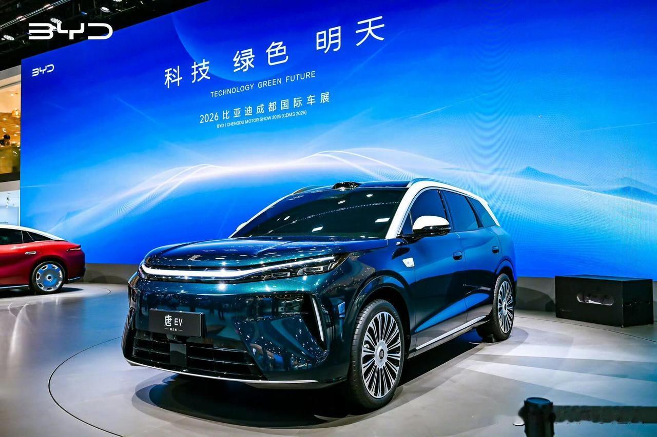 唐L刚停产！第三代唐直接亮相，比亚迪这波套路真玩明白了说真的啊，比亚迪这波