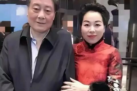 娃哈哈风云里的“隐藏赢家”：姑姑宗蕊才是最聪明的人她不站队，不发声，但每