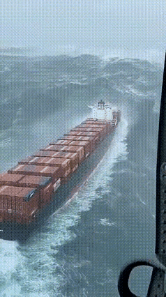 深海恐惧，真怕它翻了