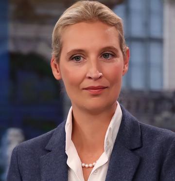 一个民调支持率很高的女人正在闹德国，她就是选择党（AfD）党首爱丽丝·魏德尔。让