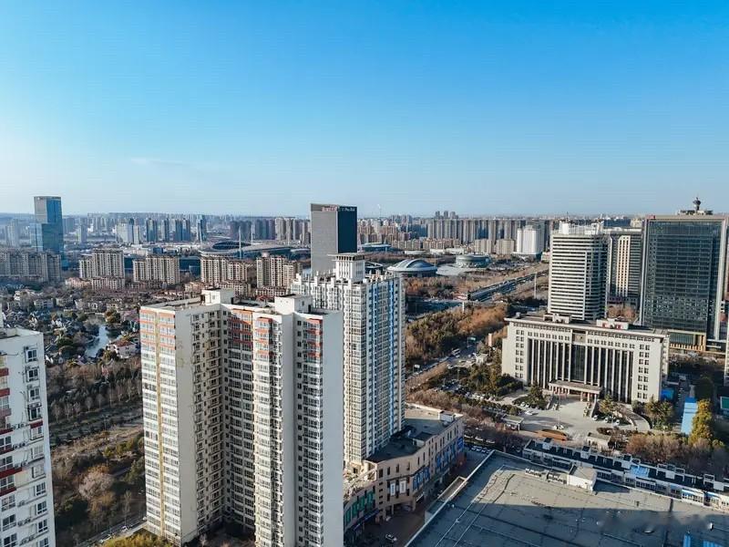 石家庄楼市：统计局7月数据显示，新房环比下跌0.2%，二手房环比下跌0.3%