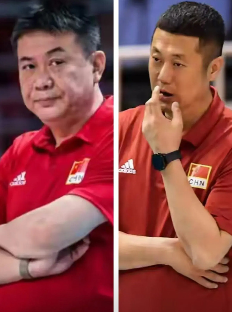 右边是赵勇，左边是蔡斌两个人同样都是中国女排的主教练，但是两者之间还是有着很
