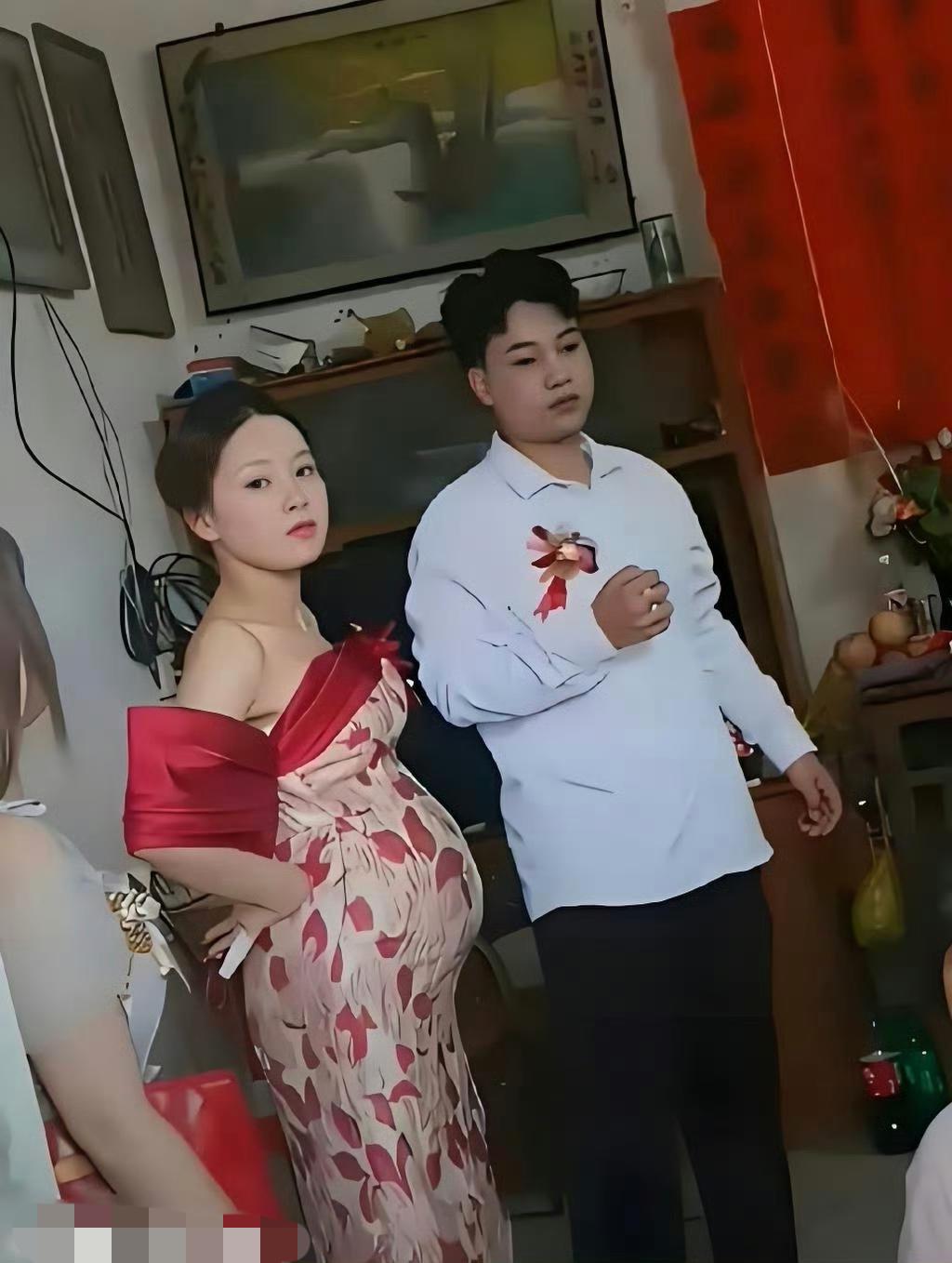 这种婚姻，真的会幸福吗？新郎新娘看着好像都不是很开心的样子！虽然这种好像现在很