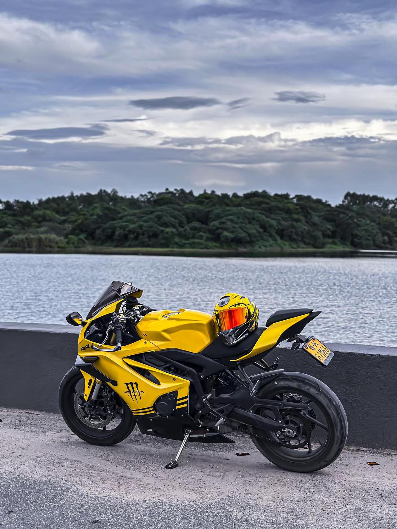 我会一直发，直到你拥有为止凯越450RR曼岛机车机车摄影保持热爱奔赴山海