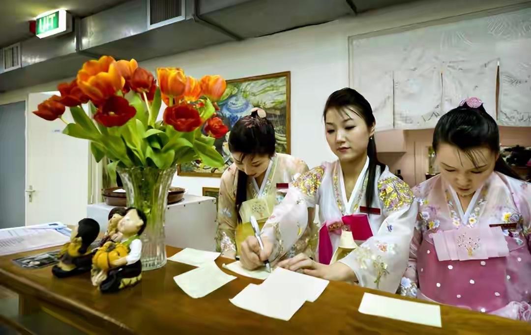 长春朝鲜餐厅：她们拒谈身世、不肯合影、不嫁中国，三年后神秘消失