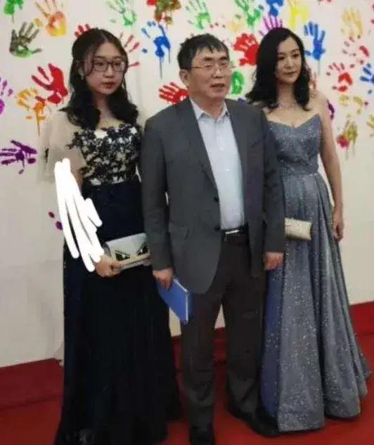 近日，著名棋手聂卫平迎来了生命的终点，享年73岁。令人惋惜的是，他生前最为牵挂的