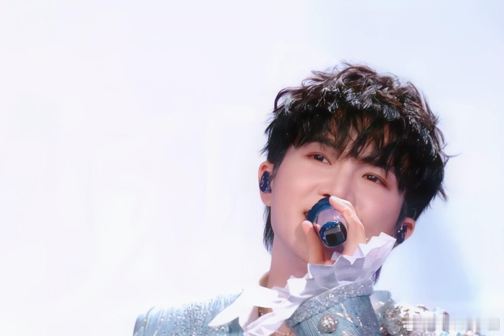 周深周深电影歌曲一首又一首【圈宝和米说晚安】当风吹入梦乡，星辰在天幕等待，