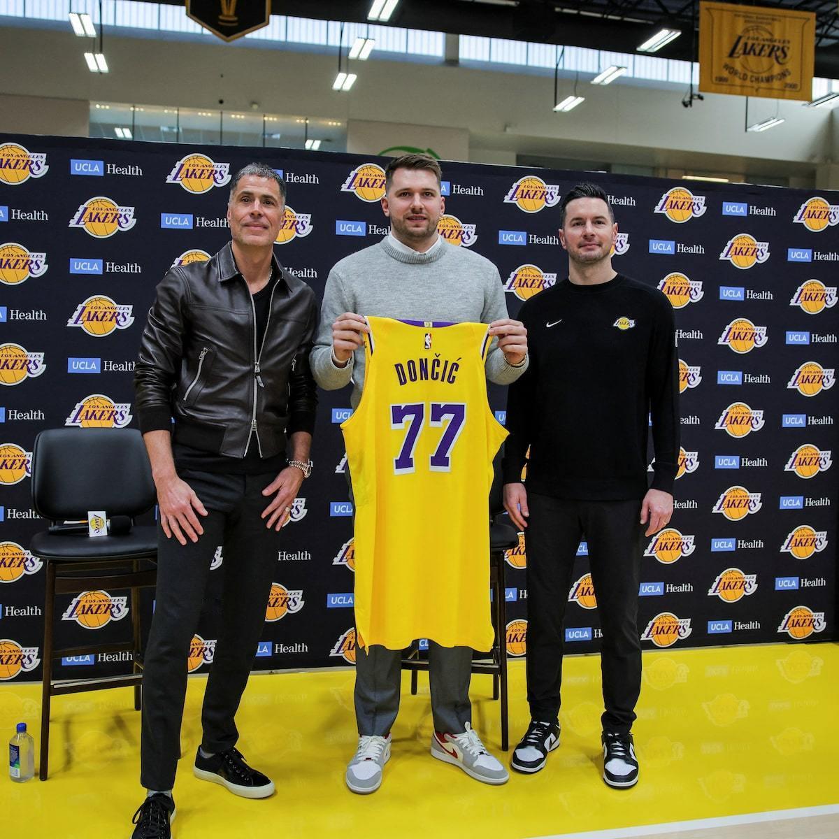 TheAthletic记者ChristianClark&DanWoike