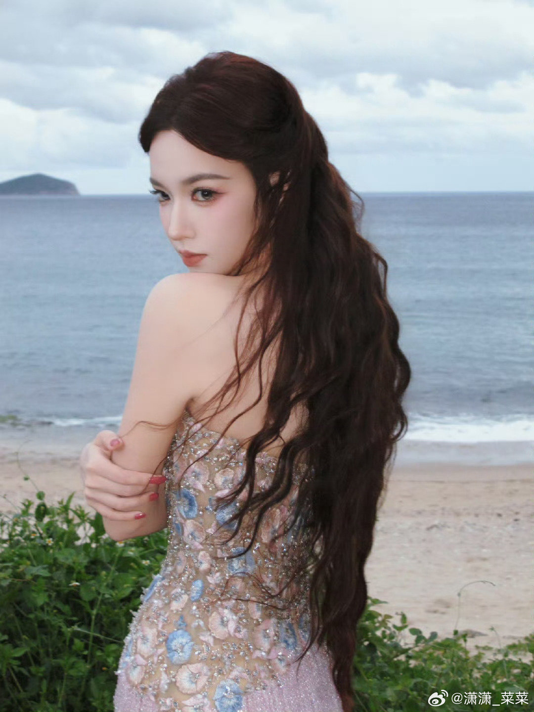 #程潇#海与暮色佳人自成风景.#程潇#​