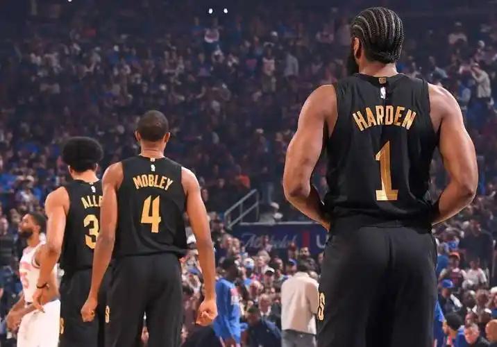 这就是现实！总冠军后，我们一定会重新评价哈登！前NBA球员海伍德日前谈到哈登的