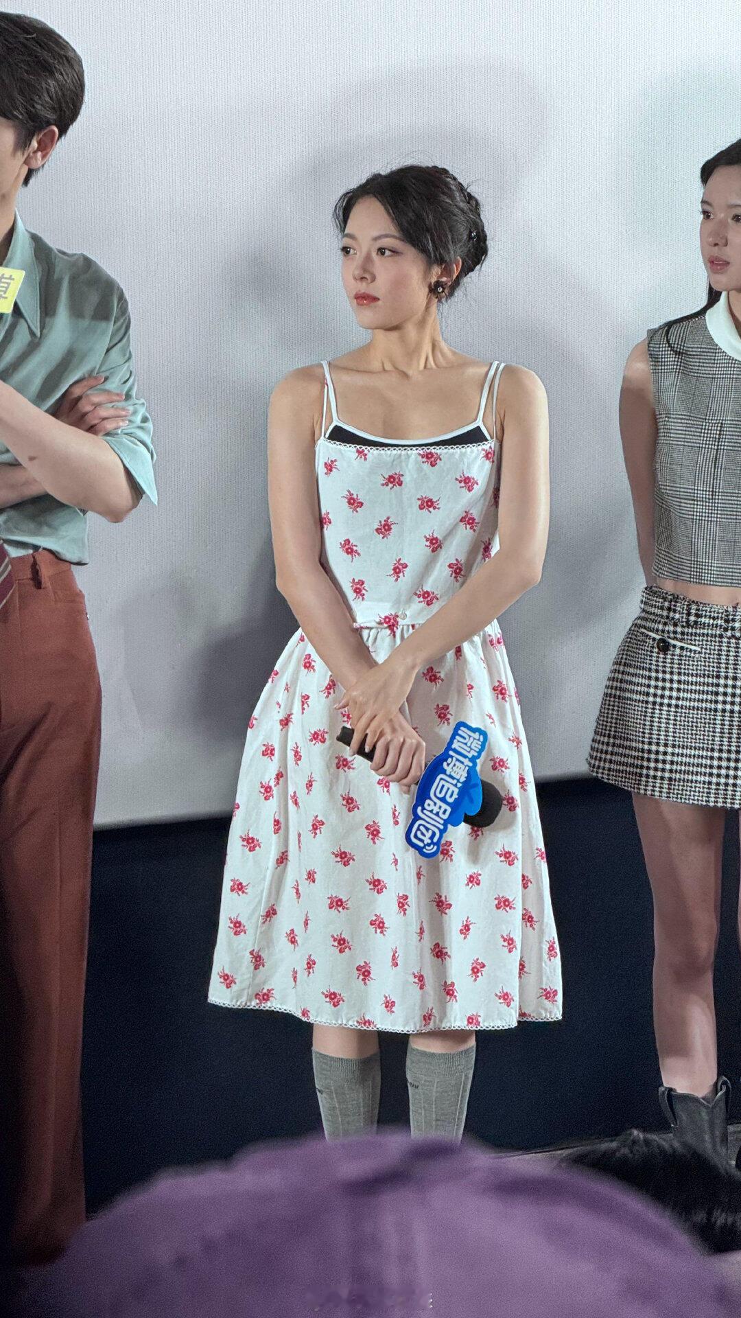 赵今麦樱桃琥珀剧宣生图