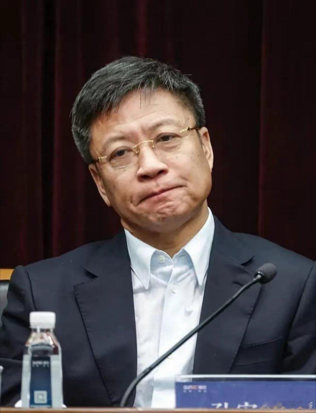 孙宏斌真的是一个疯狂投资的地产商。2017年，他投了乐视150亿，一年后，150亿计提为零。2017