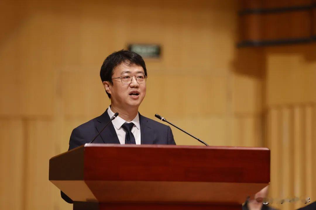 郑州大学又向兄弟院校输送副校长了！继之前郑州大学化工学院院长王景涛调任许昌学