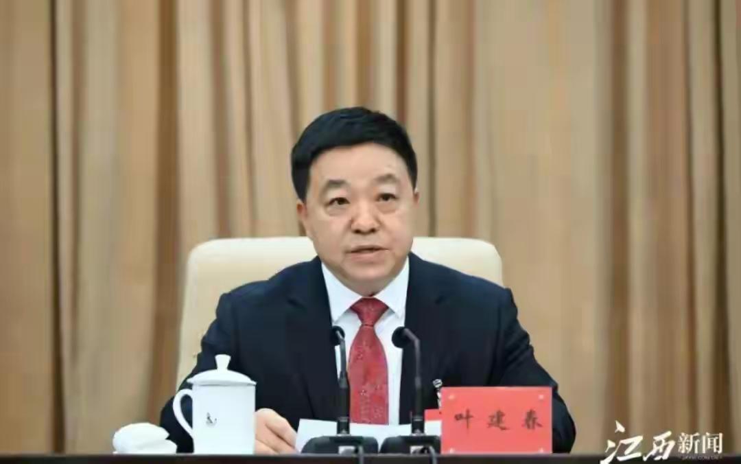 老天爷给了咱们全世界最稀有的宝贝，结果有人把它当成了自家提款机。你知道一架F