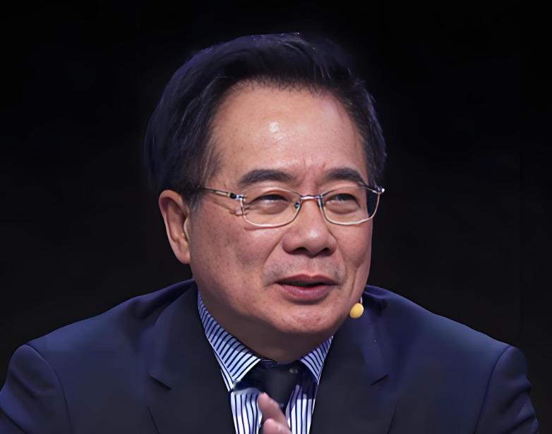 我们的GDP全球第二，军费世界前三，为什么连菲律宾和日本，都敢在我们面前“跳舞”
