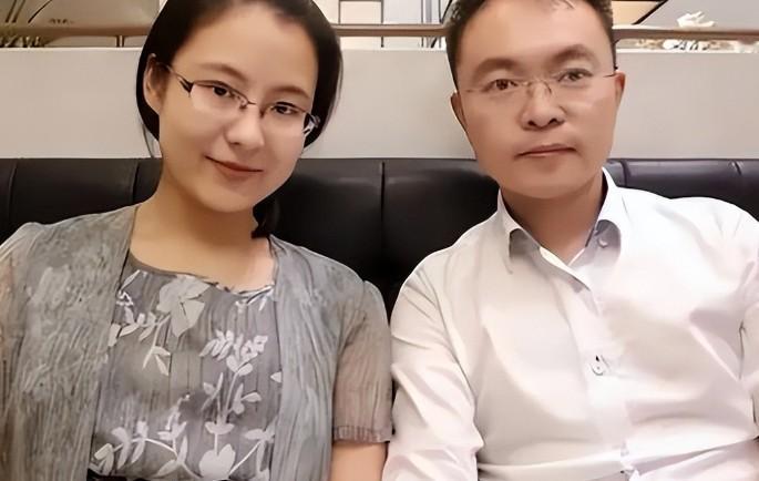 蔡磊妻子接受采访表示其已经开始流口水，很痛苦。 但为啥这么多恶言，一个为天下