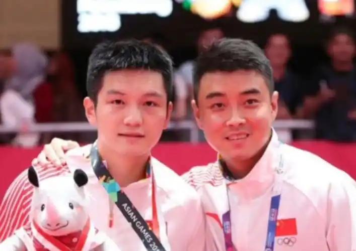 王皓对樊振东的称呼变了，6字之差释放强烈信号，马龙的话没说错。 2026年初