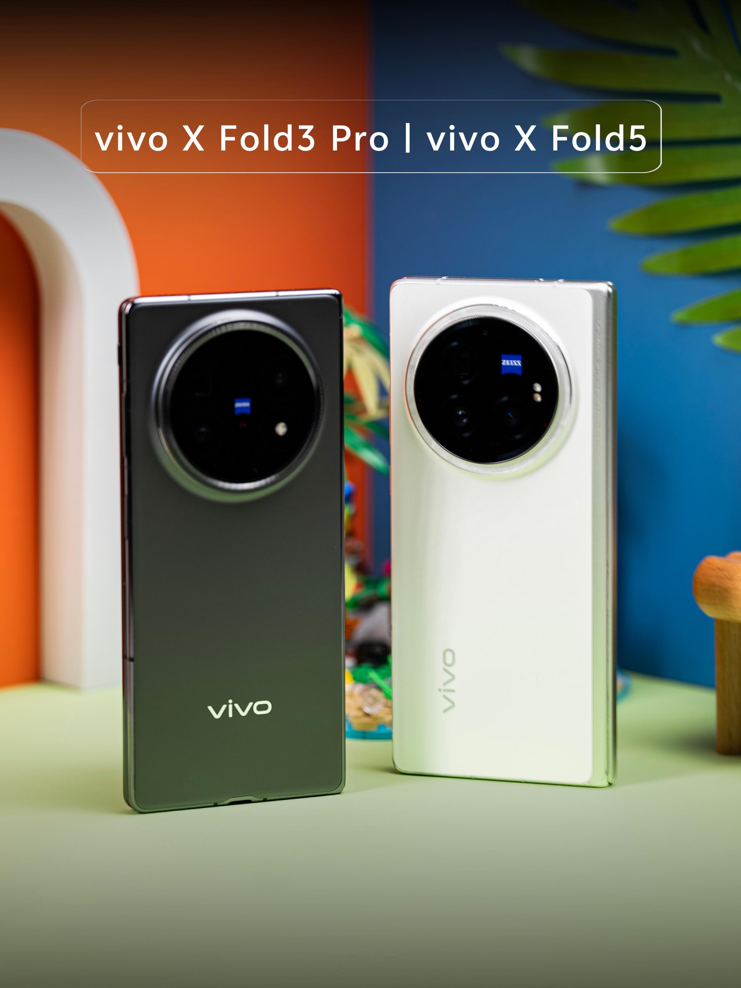 HYK图赏｜vivoXFold5&XFold3XFold5钛色版本重量