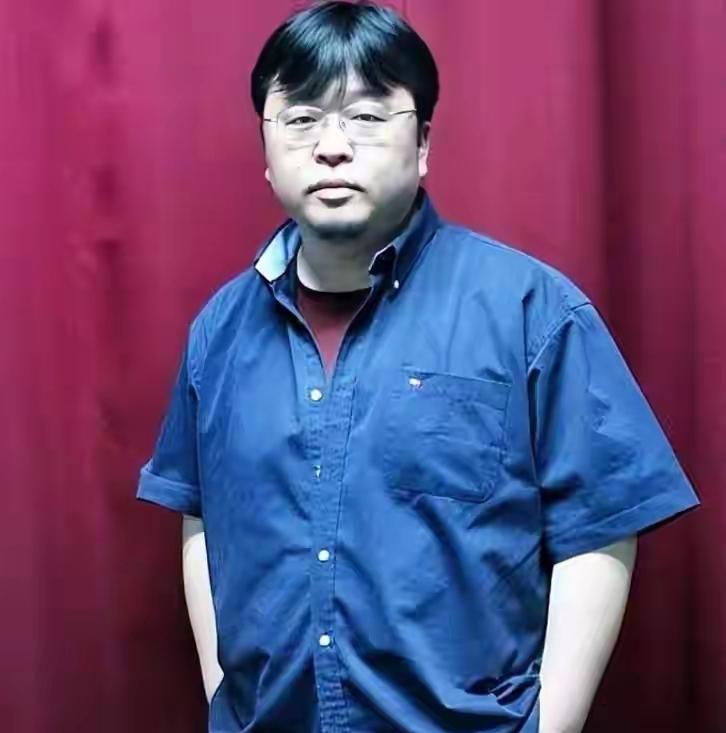 罗永浩的事，还没完！罗永浩邀请杨笠后，很多人说取关。但是罗永浩不但不害怕，还