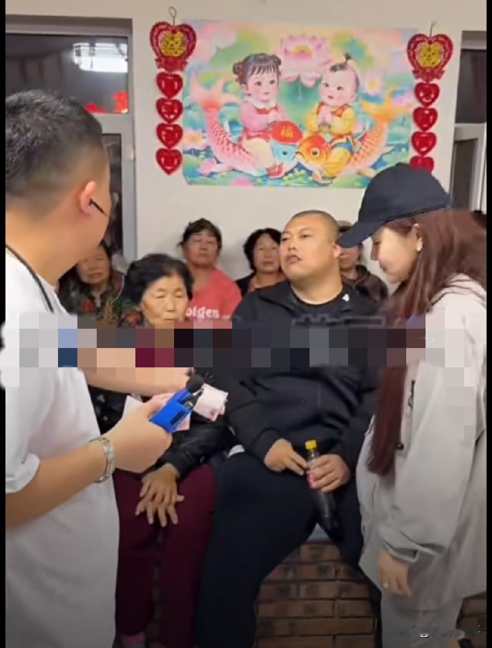 亲哥“大洋子”撒泼讨要工资，气哭大佬媛！   