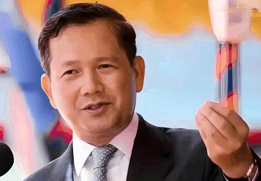 洪玛奈留洋镀金，却难掩底色平庸！西点文凭只是装点门面，骨子里仍是提线木偶！洪家王