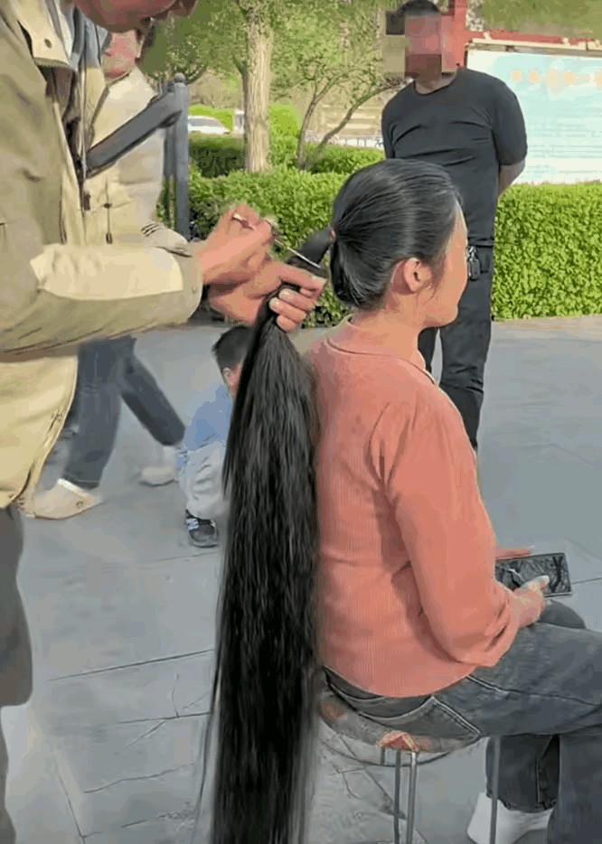 拍这个视频的意义是什么？一眼假