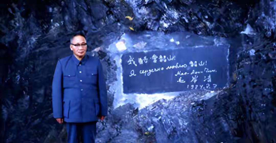 毛岸青重病住院，主席悲凉地对李敏说：我很难过代我多照顾岸青那天的中南海，空气