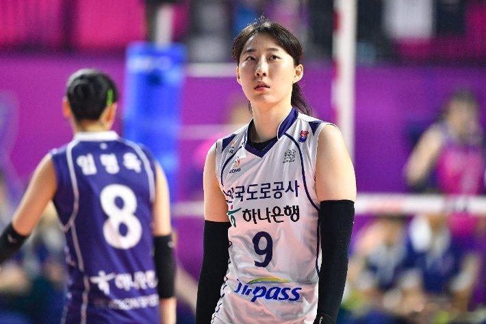 国际排坛动态韩国女排高速公路公社为啥这么想不开，要鹅姐？坊间传闻：由于光州储蓄