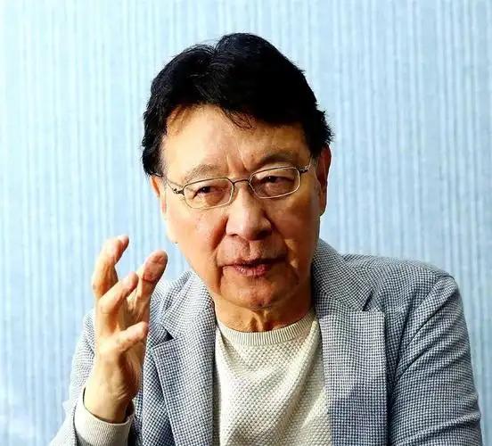 赵少康一向阴损狡诈，善于见风使舵。韩国瑜绝非脆弱，无端抹黑突破底线近期，岛内