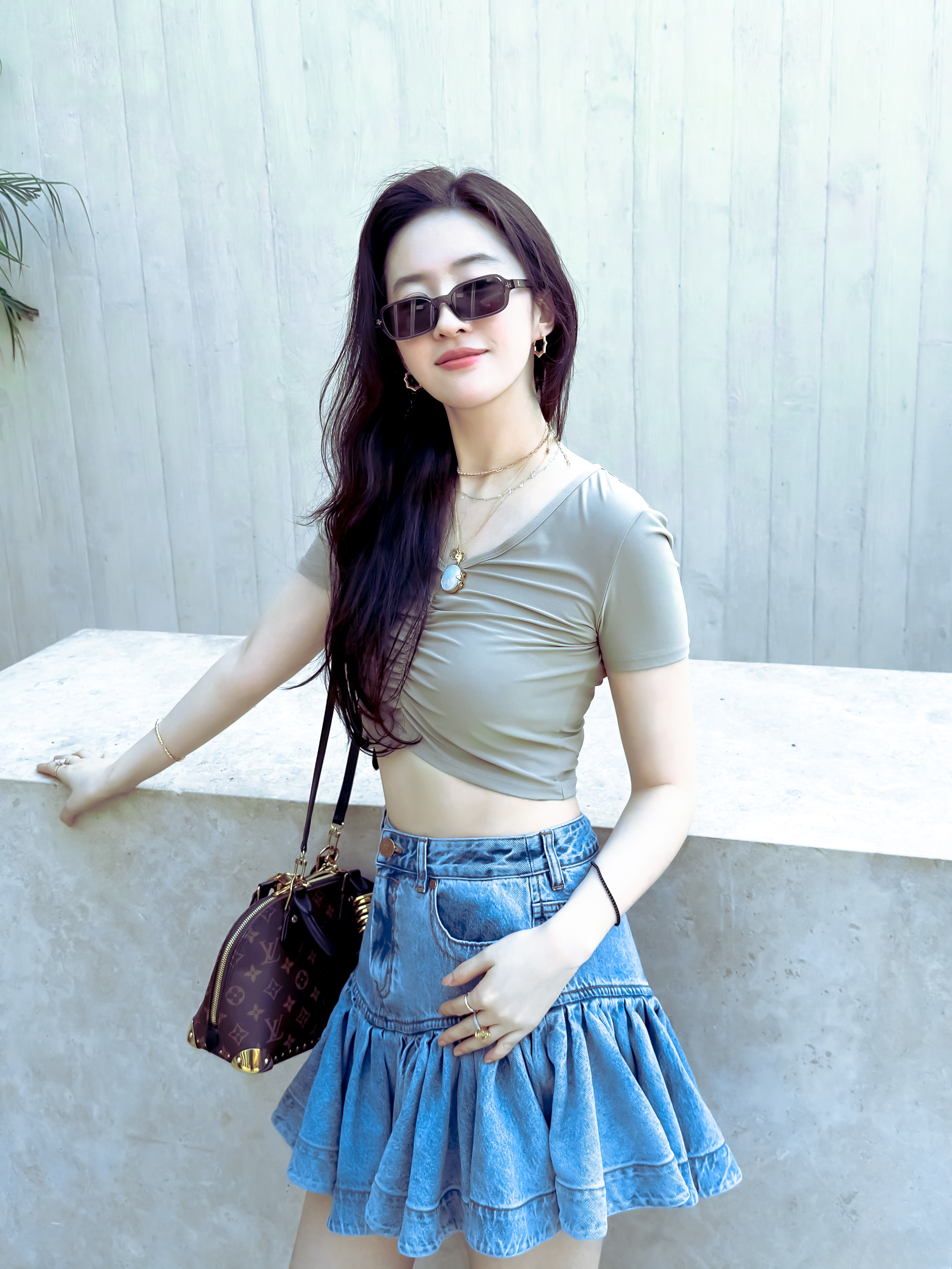 来点无水印的刘亦菲