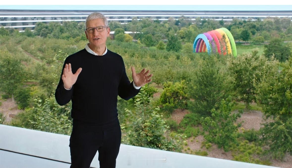 2025全年，苹果营收突破4350亿美元（约合人民币31071.62亿元）