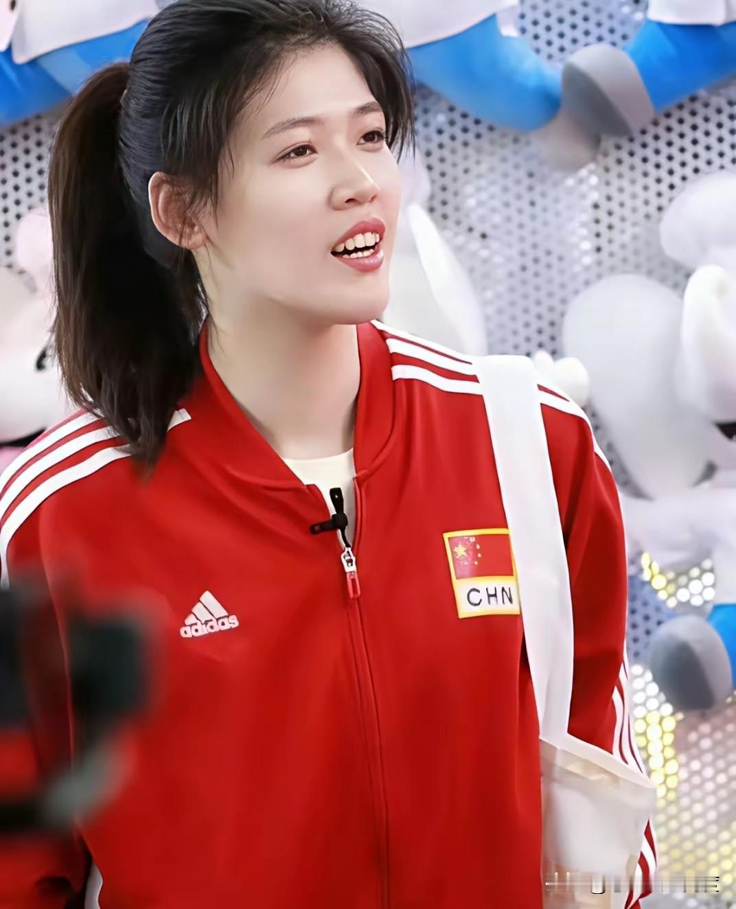 李盈莹真要签约米兰俱乐部？最近这消息传得沸沸扬扬，可真假究竟谁说得清？无论大