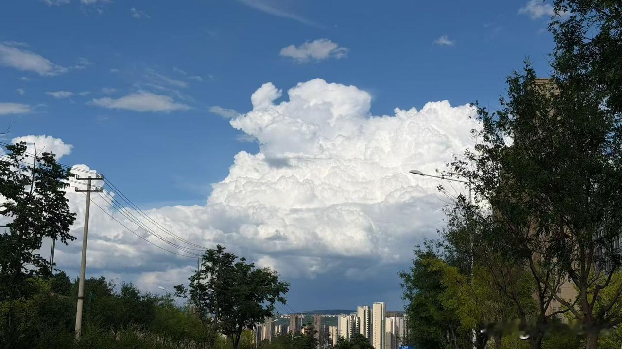 让人生越活越爽的底层框架人这一生，活得累大多是因为思维混乱、不懂取舍，活得通透