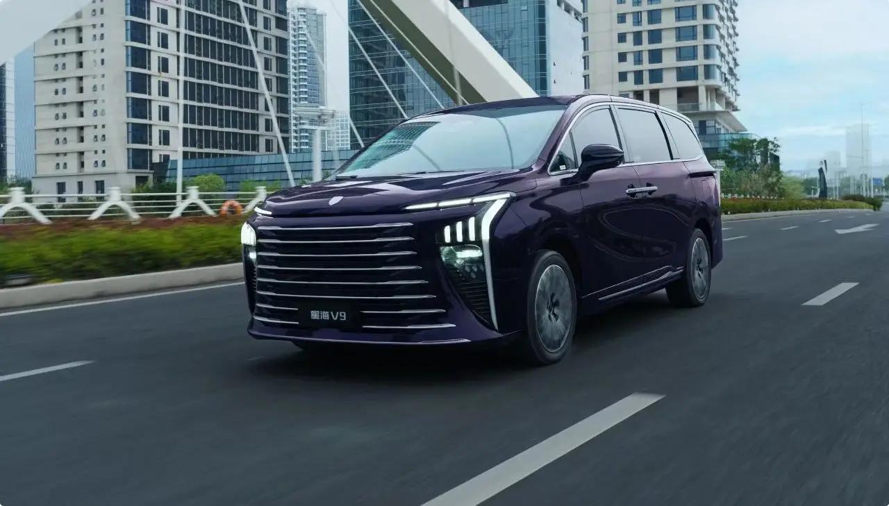 这就是现实啊!6%家庭,买50万元以上的车;12%家庭,买20~50万元的车