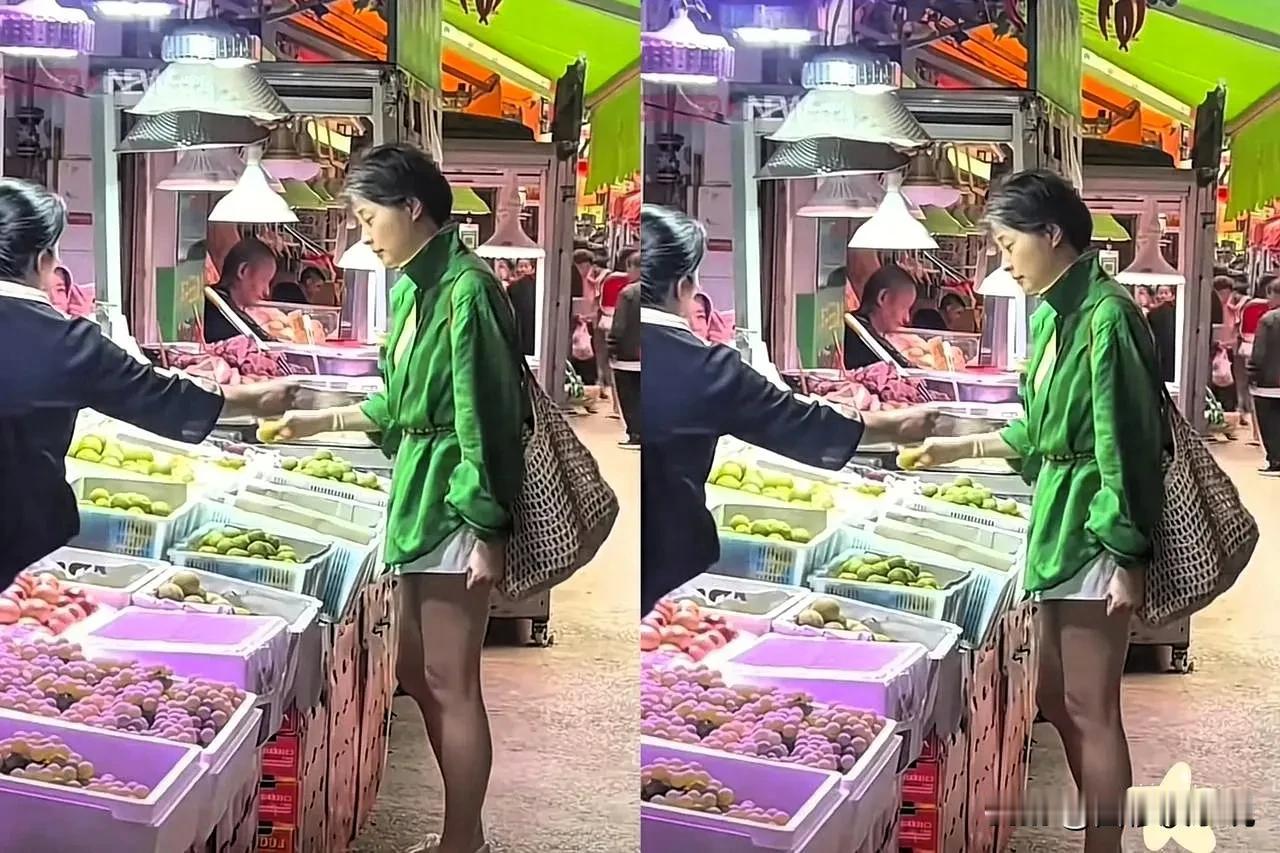 陈建斌这几天心情都比较低落，因为他的前女朋友吴越，在云南华丽菜市场被偷拍了。谁能