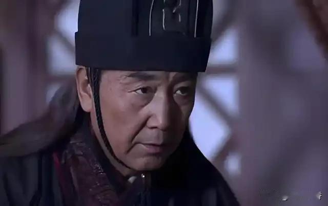 东汉为什么宦官能与外戚夺权?东汉为什么宦官能与外戚夺权东汉中后期，宦官与外