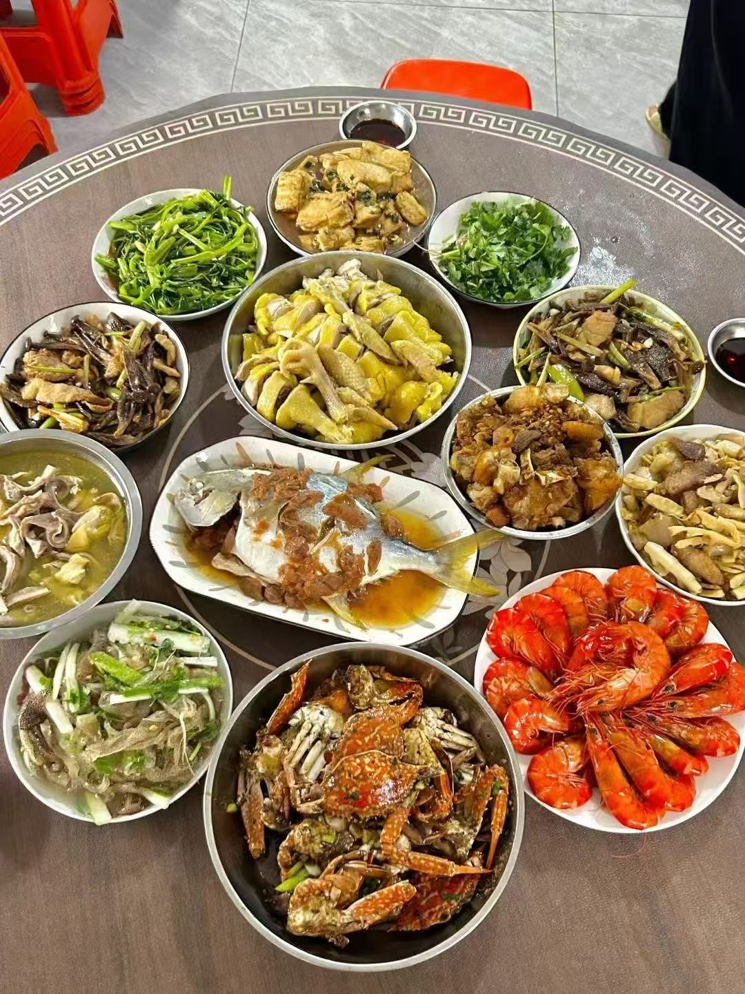 海南美食，海南一顿这么多海鲜吗？